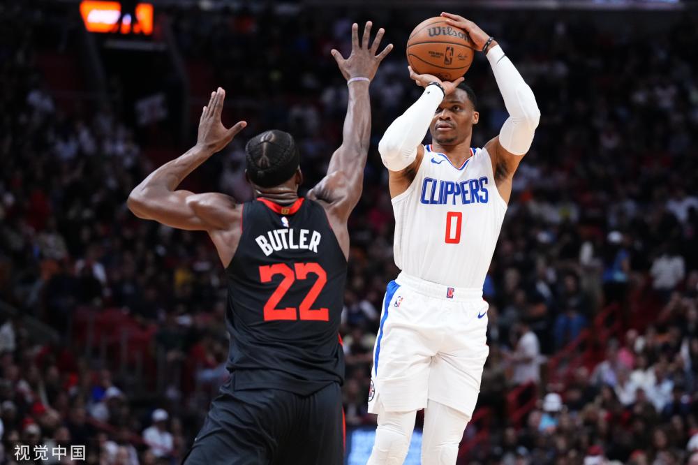 霍索恩足球 霍索恩足球