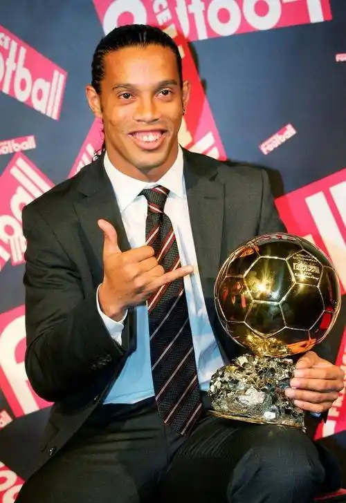 这使得他们 这使得他们