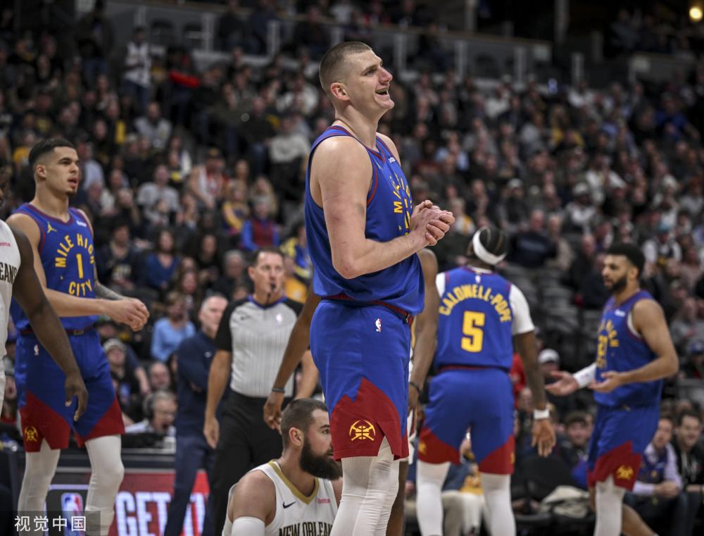 斯与切尔西 斯与切尔西